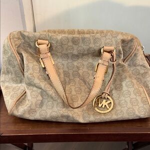 Michael Kors Tan and Gold Women's Bag